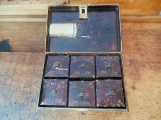 Vintage Kreamer Painted Tin Spice Lock Box W/ 6 Spice Tins & Nutmeg Grater.