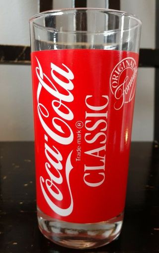 Vintage Classic Coca - Cola Coke Red White Label Beverage Drinking Glass 12 Oz