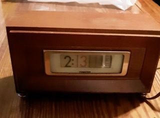 Vintage Numechron Tymeter Desk Clock Model 851 Wood Runs Pennwood Pittsburgh Pa.