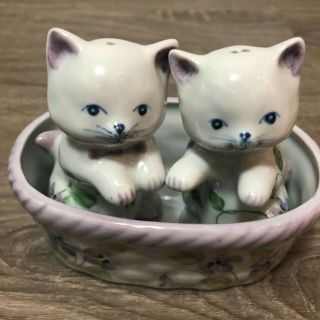 Vintage Ceramic Lavender Floral Kitties In Basket Salt & Pepper Shakers
