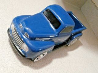 His Favorite Ford F1 Pickup By Teleflora Blue Flower Vase / Ford Licensed