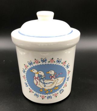 Vintage Treasure Craft Stoneware Ribbon Geese Cookie Jar Canister 7”