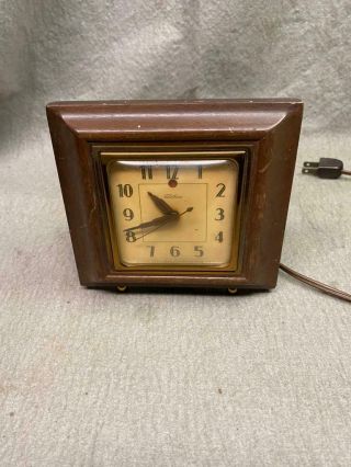 Vintage Telechron Electric Desk / Shelf Clock Moddel 3h97