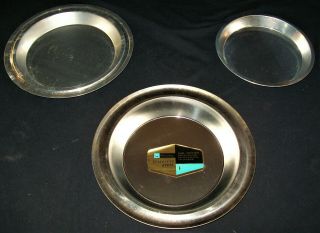 3 Vintage Pie Pans - - Incl.  Sears Maid Of Honor - 1/ Wide No - Drip Rim - 2