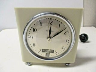 Hammond Day/ Date / Alarm Clock White Bakelite Case C 1940 
