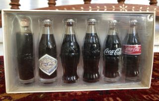 The Evolution Of The Contour Mini Bottle Set - Real Liquid (1998)