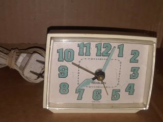 Vintage Electric Westclox Travel Alarm Clock White Face W/brown Numbers Usa Made