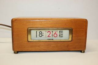 Vintage Numechron Tymeter Desk Clock Model 900 1968 Wood Case