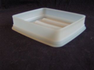 Tupperware Dog House Stackable Hot Dog Keeper Only 4965 Extra Layer Lunch Meat
