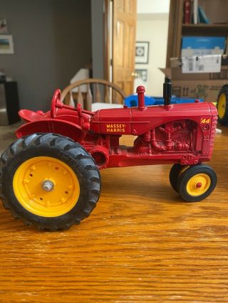 Massey - Harris Model 44 Tractor Red Die Cast Out Of Box 1/16 Scale