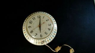 Vintage Kitchen Wall Clock - Retro Mid Century Modern General Electric -
