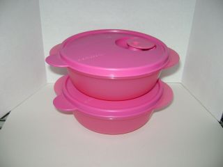 (2) Tupperware Microwave Bowls With Vented Lids - 2645a/2648b - Pink