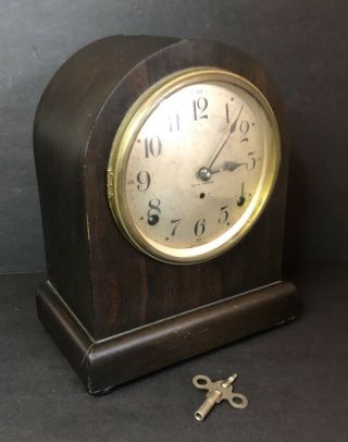 Antique 1930’s Seth Thomas Wood Key Wound Pendulum Shelf Mantle Clock Vintage