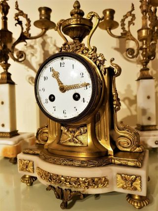 19th Century French Ormolu & Marble Mantel Clock.