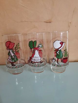 Vintage Set Of 3 Holly Hobbie Coca Cola Christmas Glasses Limited Edition