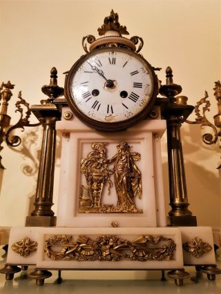Large Antique French Ormolu and White Marble Mantel Clock. 3