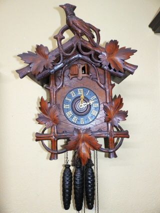 Black Forest Cuckoo Quail Clock Around 1900 For A Easy Restauration