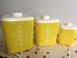 Vtg 3 Pc 1940s - 50s Lustro Ware Yellow Nesting Canister Set Flour Sugar Tea Usa