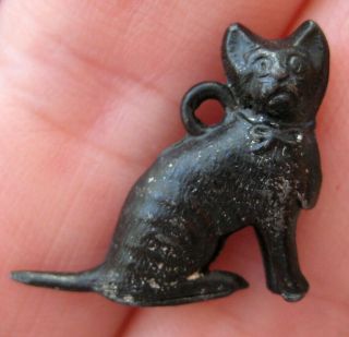Vintage Old Metal Cat With Bow Charm Cracker Jack Toy Prize Premium 1920 