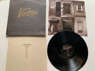 Pearl Jam Vitalogy Vinyl Lp 4778611 G,  1994 First Press & Booklet