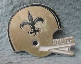 Vintage 1975 Orleans Saints Helmet Rubber Magnet Fridge Nfl