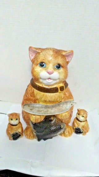 Ckao Cookie Jar,  Cat With Fish Holding Tray,  In With Salt And Pepper Shakers,