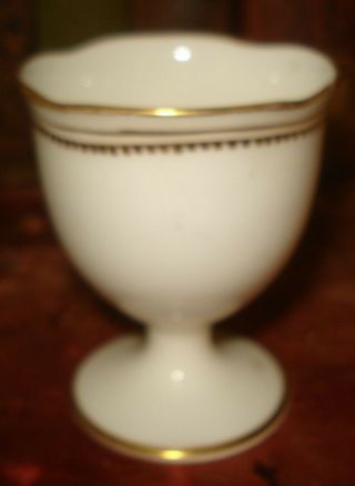 Vintage Porcelain Single Egg Cup Gold Trim Scalloped Top Made In England