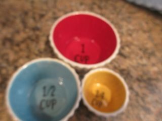 Set Of 3 Vintage Hallmark Advertisin Ceramic Measuring Cups 1/4c 1/2c 1c