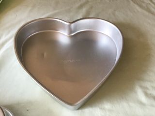 Set of 2 Wilton Heart Shaped 2 