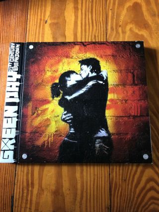 Green Day 21st Century Breakdown 3x10 " Lp Box Set Vinyl Lp,  Book And Cd