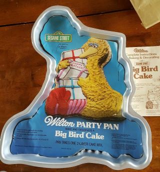 Retired 1978 Wilton Sesame Street Big Bird Birthday Party Cake Pan