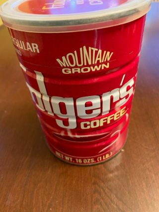 Vintage 16 Oz.  1 Lb Can Folgers Coffee Tin Mountain Grown Regular Grind Lid Euc
