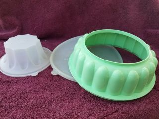 Vintage Tupperware Jello Mold Green 1202 - 5 Clear Insert 1201 - 10 & Cover 1203 - 6