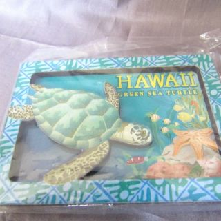Hawaii Green Sea Turtle 2 - D Magnet Focus On Souvenirs 2 1/4 X 3