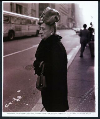 2005 Diane Arbus Woman With Purse Photo Sfc Gallery Vintage Print Ad