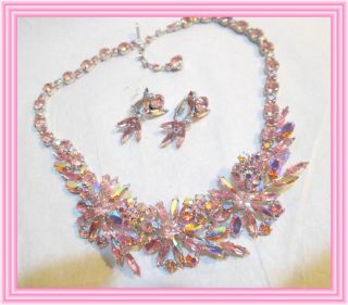 Sherman Hot Pink Ab - Figural Triple Daisy Rigid Cluster Motif Necklace Set Nr