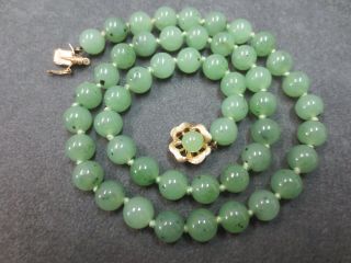 14k Solid Gold Jade Clasp Vintage Natural Green Jade Beads Necklace 18 "