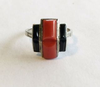 Antique Art Deco 14k White Gold Coral And Black Onyx Ring