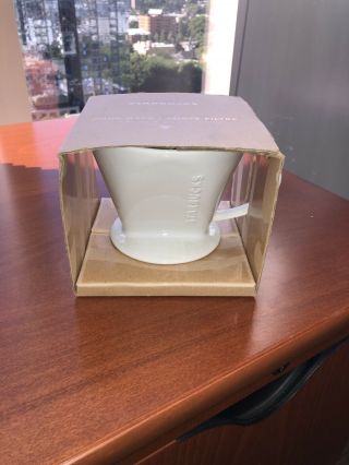 2015 Starbucks White Ceramic Cone Pour Over Coffee By The Cup Brewer No.  4 Nib