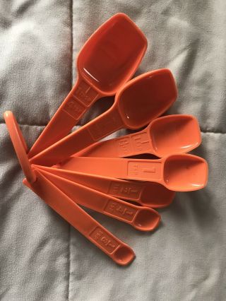 Vintage Tupperware Measuring Spoons 6 Pc Set With Ring Orange Exc Cond