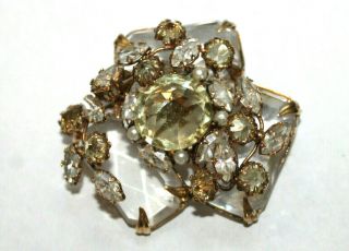 Signed Schreiner York Faceted Yellow Clear Glass & Rhinestone Brooch Pin
