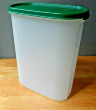 Tupperware Modular Mates 9 - 3/4 Cup Oval 4 1614 With Green Seal