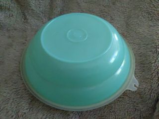 Vintage Tupperware Cereal Salad Bowl 155 With Seal Lid 277 Pastel Blue 3