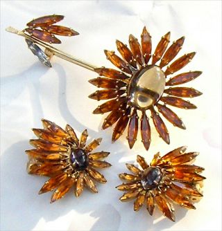 Signed Schreiner Topaz Rhinestone Gray Stones Flowers Brooch Pin Earrings Set