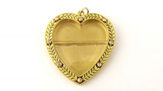 Vintage 14 Karat Yellow Gold And Diamond Heart Locket Pendant 4742