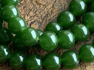 Vintage Handmade Natural Green Nephrite Jade Bead Necklace 25” Estate Find 103g