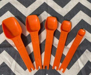 Vintage Orange Tupperware Measuring Spoons Set Of 5 Without Ring