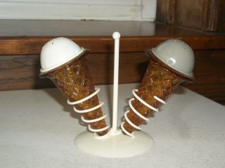Vintage Salt And Pepper Shakers S&p - Ice Cream Cones Glass And Metal Holder