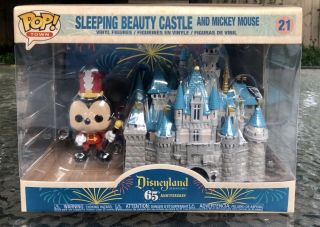 Funko Pop Disney 65th Anniversary Sleeping Beauty Castle With Mickey