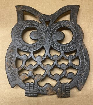 Hoo Hoo Vintage Cast Iron Black Owl Trivet With Rubber Feet 5 - 1/2”